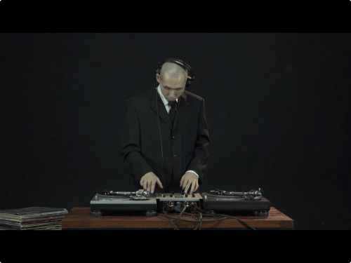 Versatile Opening DJ Set