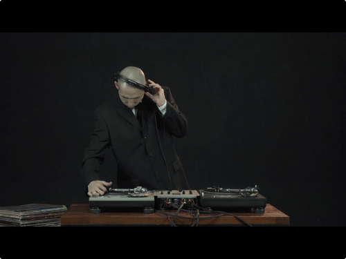 Versatile Opening DJ Set